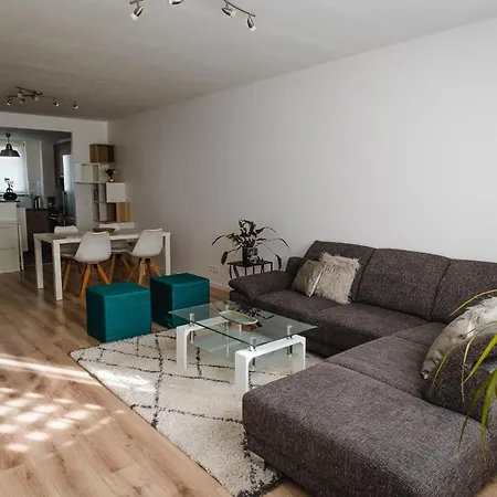 Midi-suede Apartment *